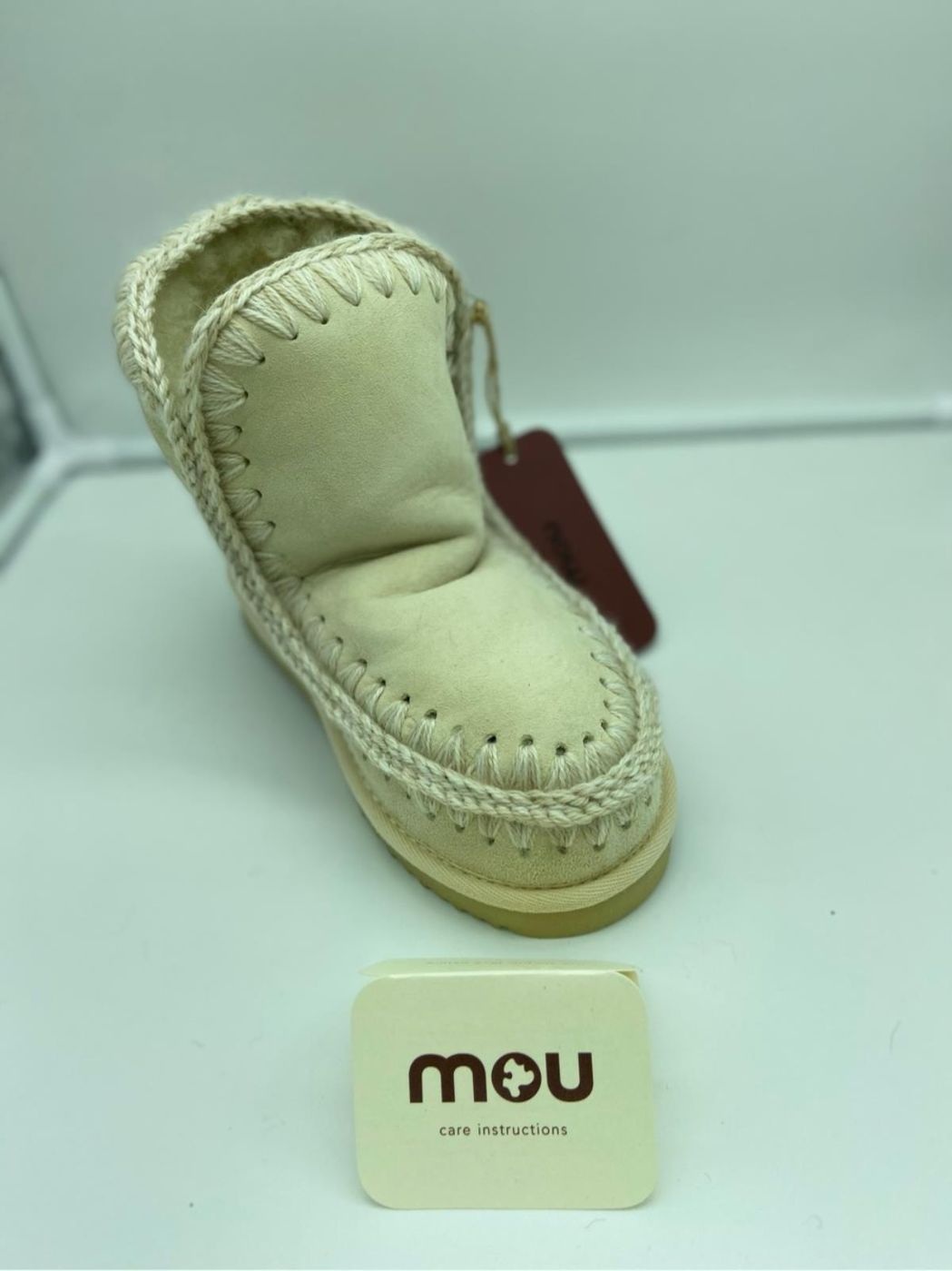 MU.FW101001A - Scarpe - MOU